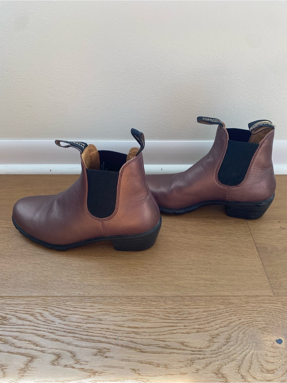 Blundstone metallic Brown Leather Chelsea Ankle Boots with Black Elastic size9.5 - Picture 3 of 7